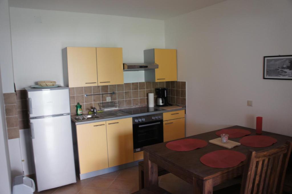 Guki Reihenhaeuser Apartment